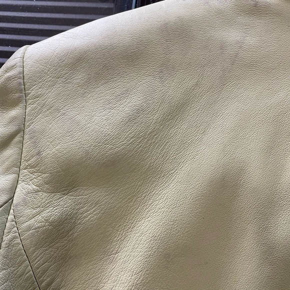 Inc International women’s Lemon green genuine leather Jacket size 8 P - Picture 5 of 6